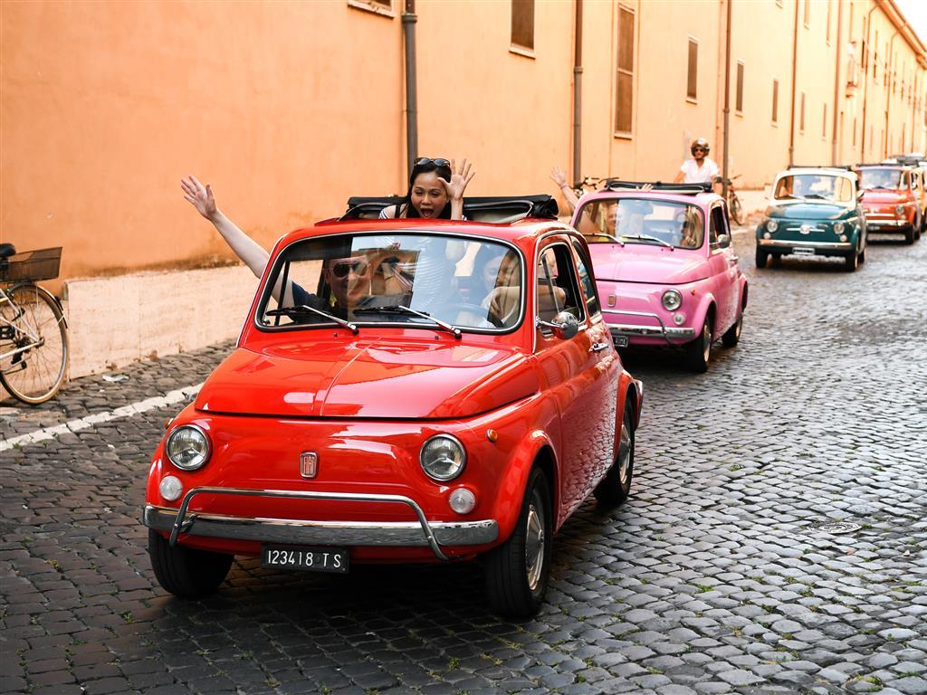 car tour of rome
